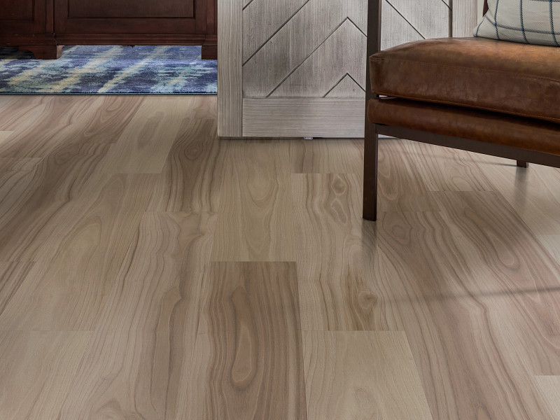 Bluff flooring in a room