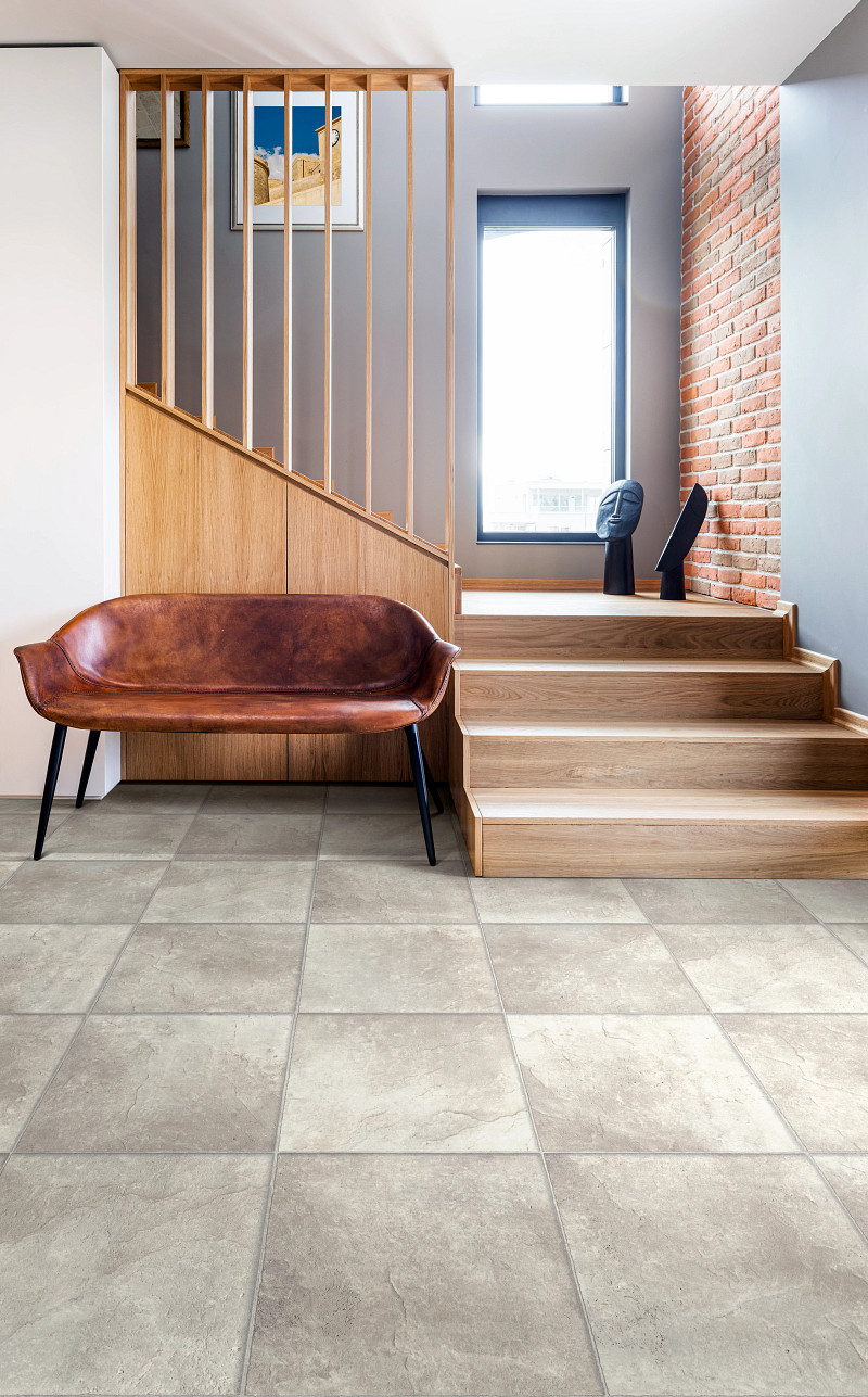 Foundation flooring in a room