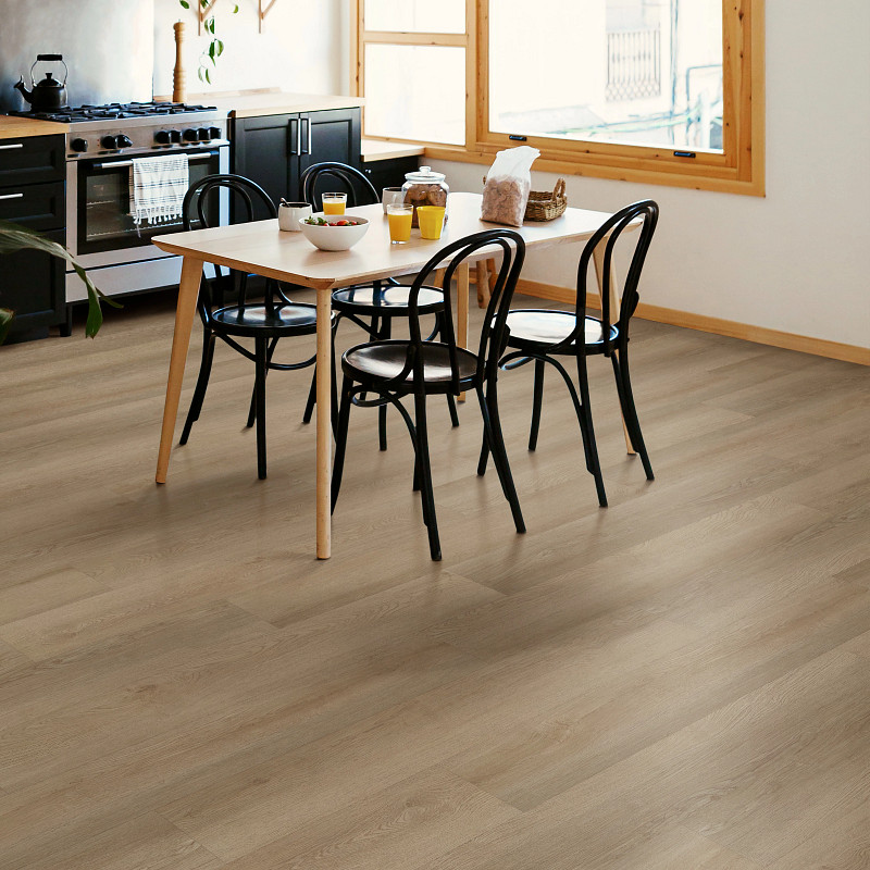 Ohlone Oak flooring in a room