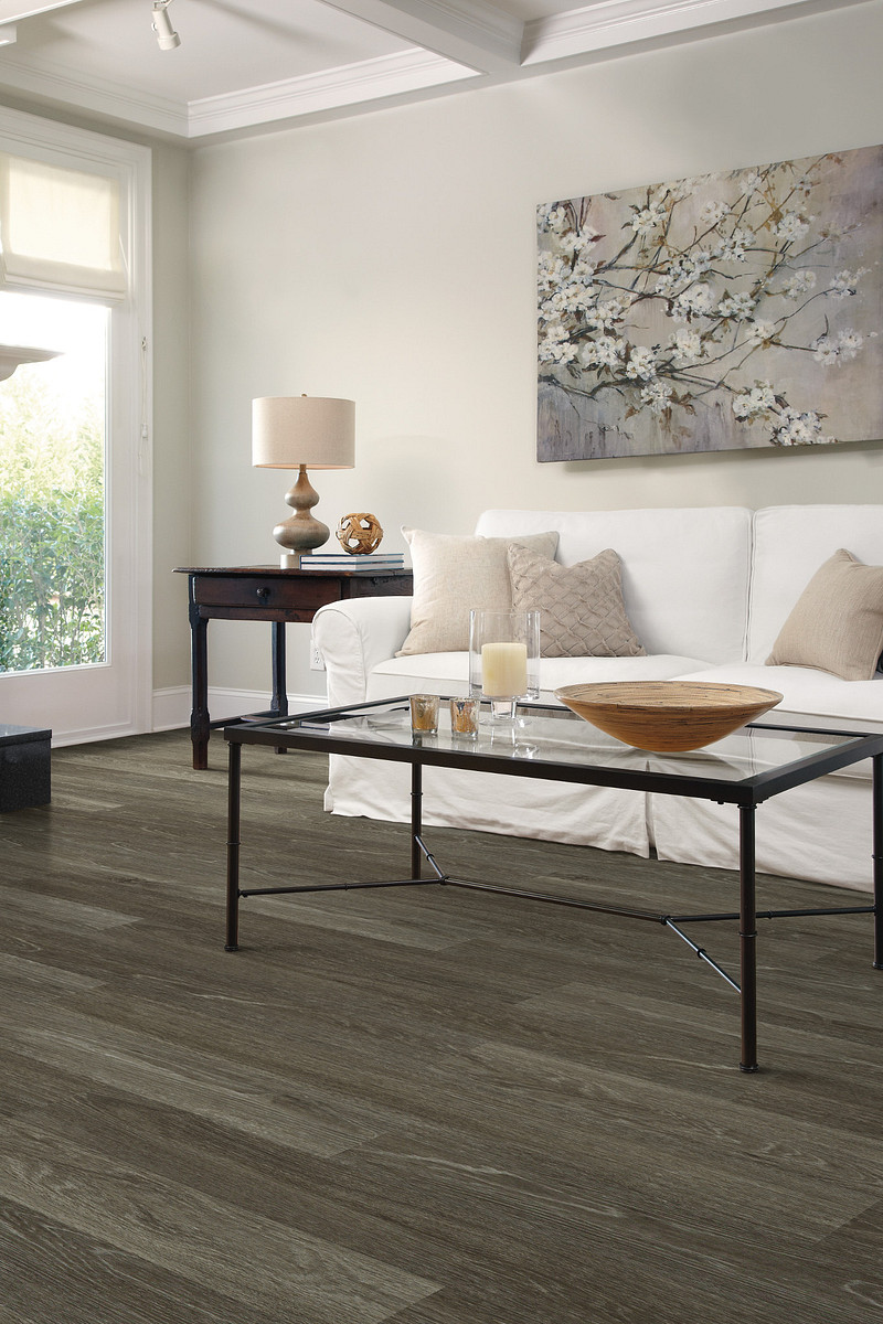 Carbon flooring in a room