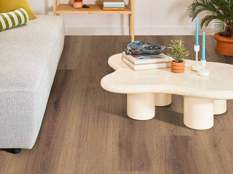 Coffee Oak flooring in a room
