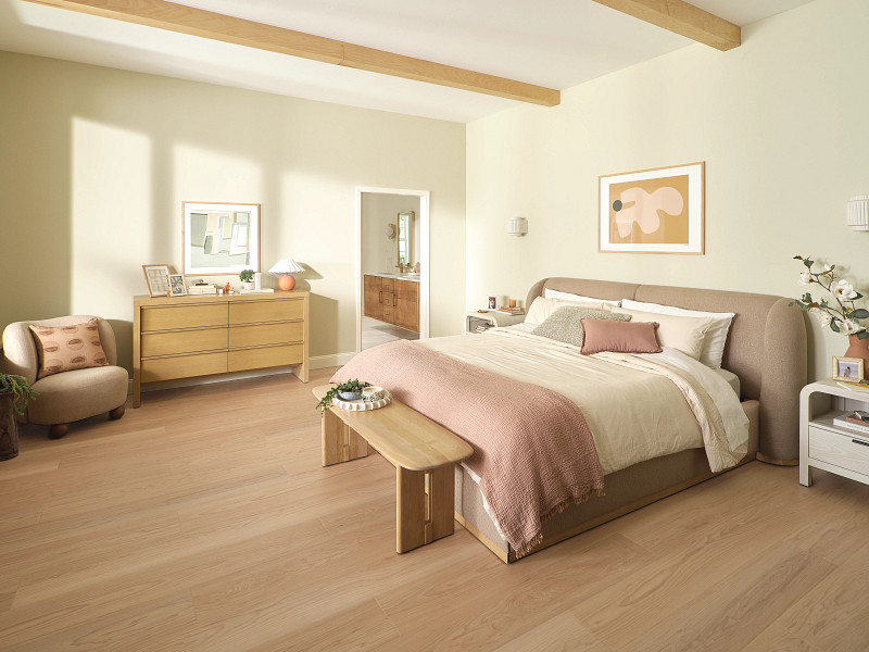 Espresso Mist Maple flooring in a room