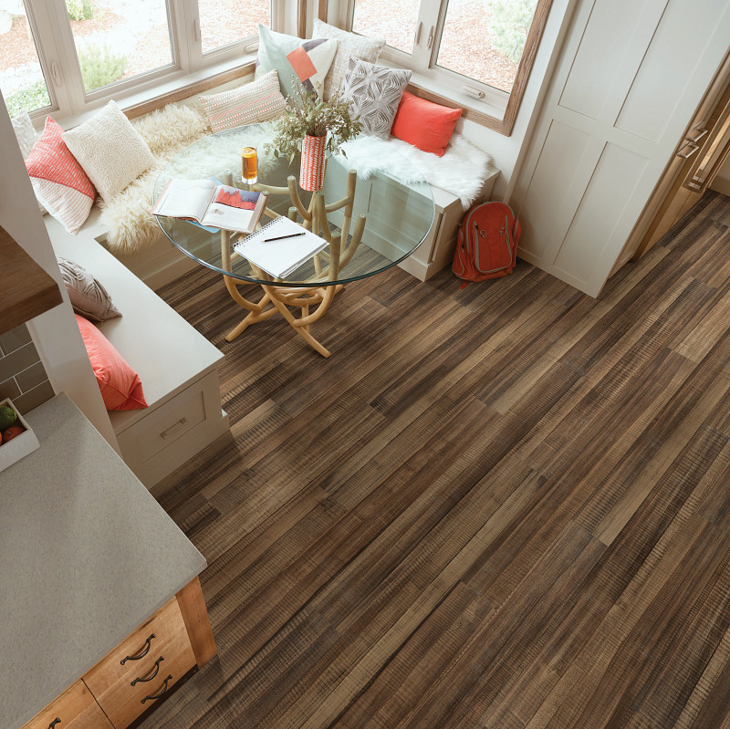 Corten flooring in a room