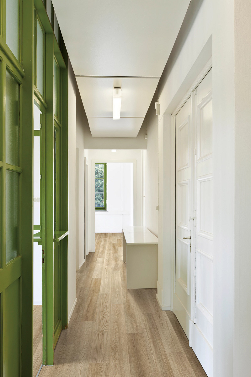Hemphill Oak flooring in a room