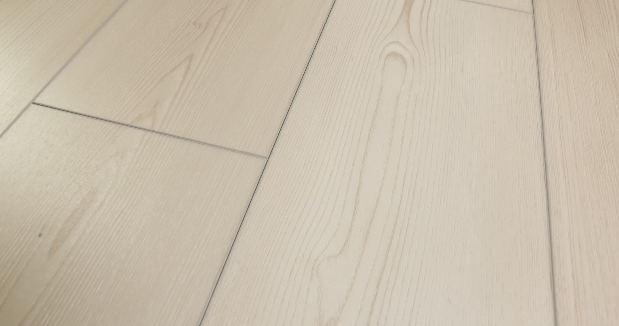 Cloud Pine, the manufacturer's 360 video