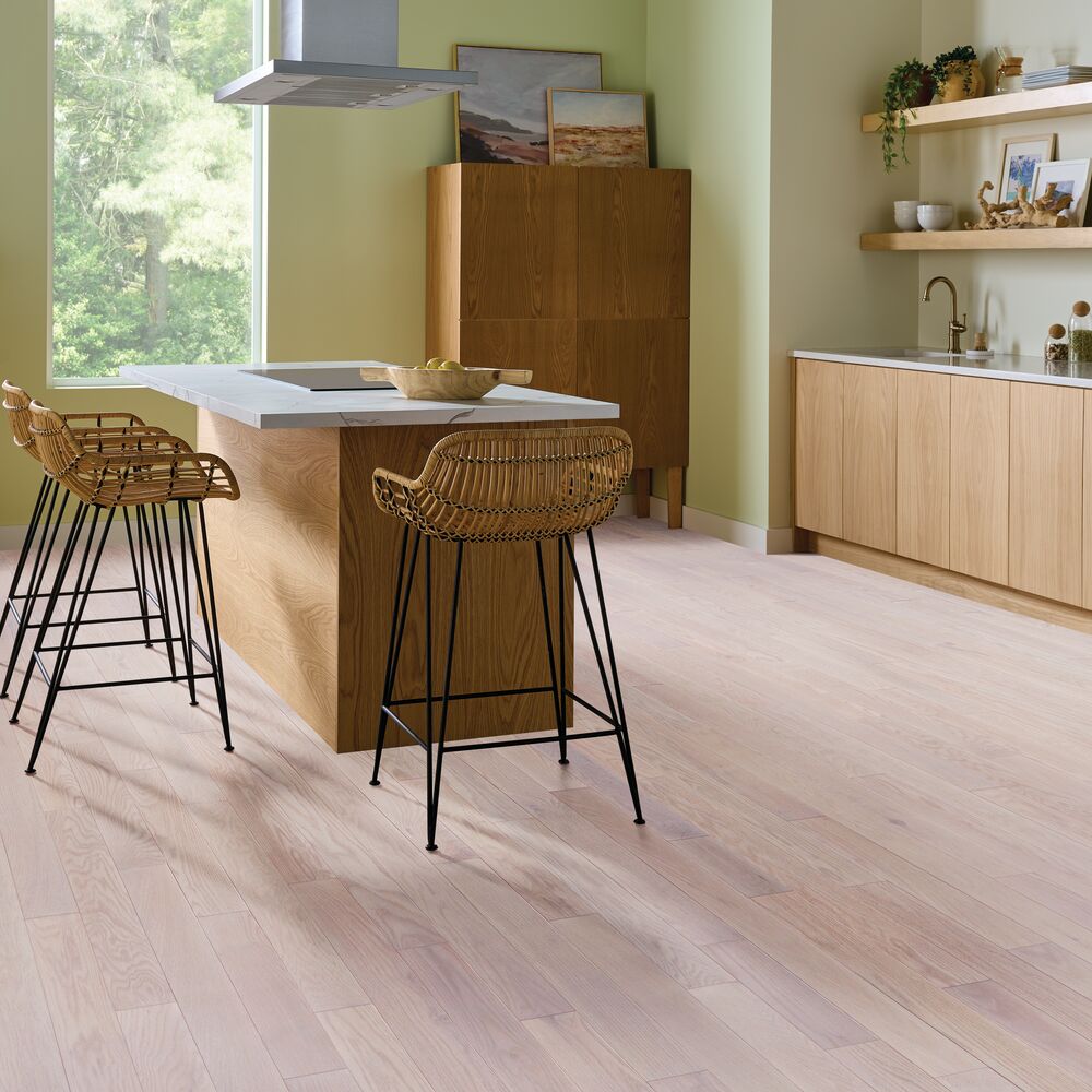 Chalky Lightness, Natural Forest 4" Red Oak