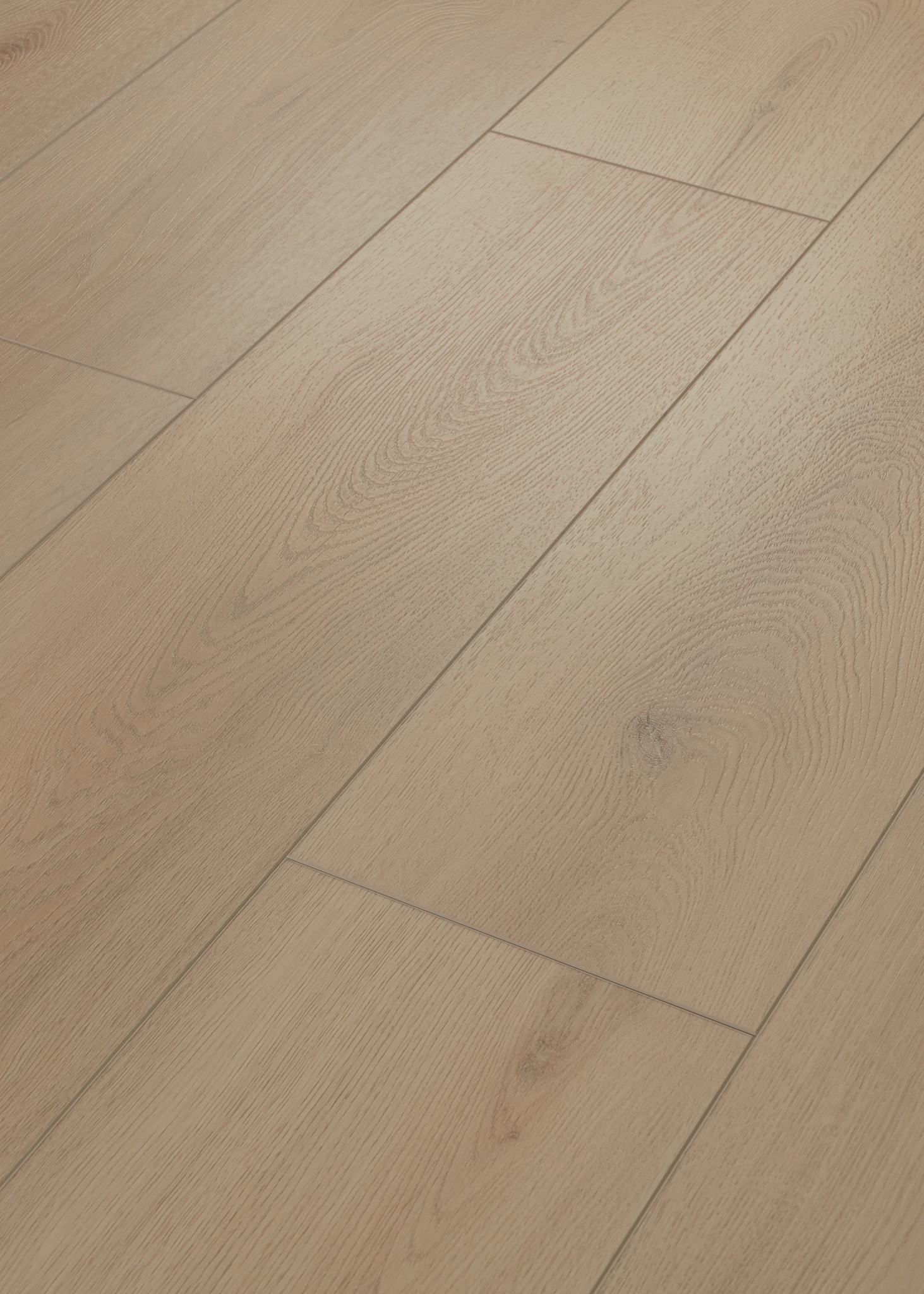 Genova Oak swatch